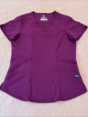 ADAR pro 4 pocket wm’s scrub V-Neck Top in Plum / aubergine
